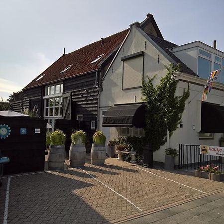 Hotel Kantje Levantje Middelharnis Bagian luar foto