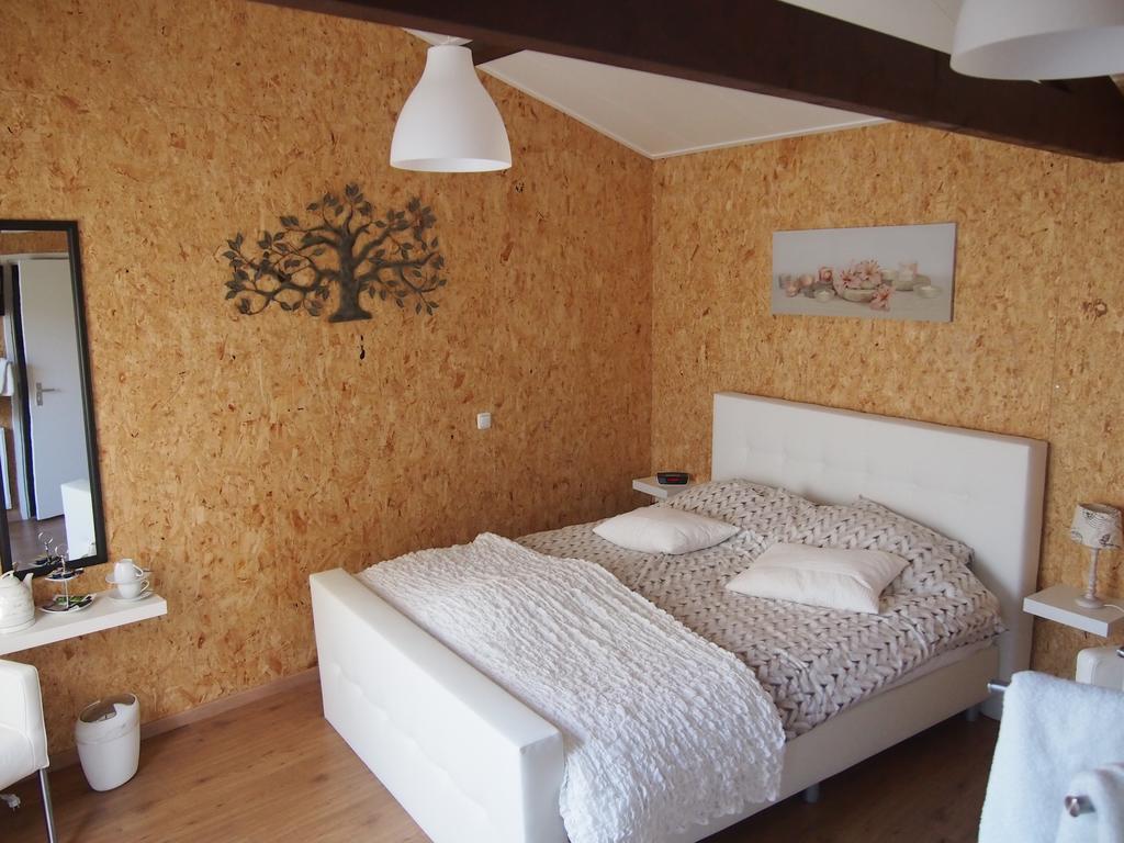 Hotel Kantje Levantje Middelharnis Bagian luar foto