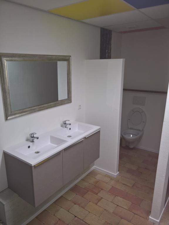 Hotel Kantje Levantje Middelharnis Bagian luar foto